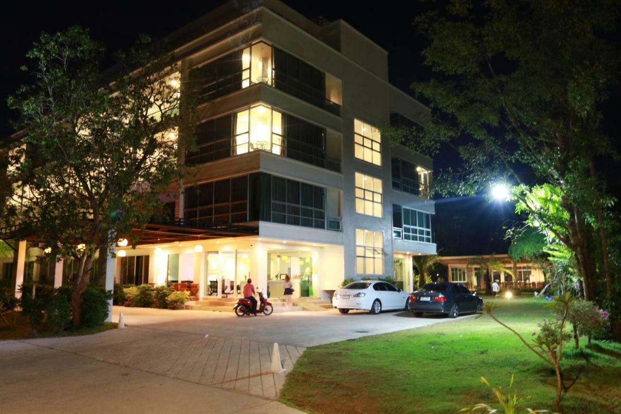 The Pano Hotel & Residence Ao Nang Dış mekan fotoğraf